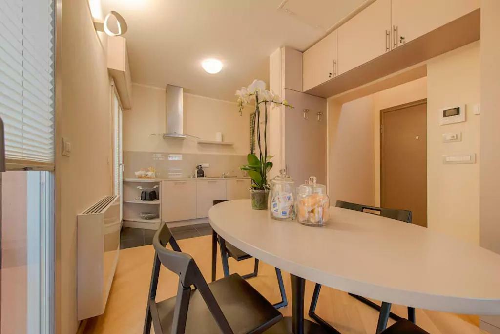 Apartamento Bologna Altana Deluxe Exterior foto